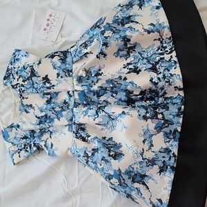 Pippa & Julie Dress Size 5 NWT